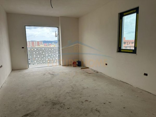 Shitet, Apartament 1+1, Corner Residence, Ish-Nisharaku, Bulevardi Gjergj Fishta