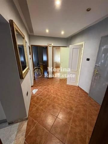 Tirane, jepet me qera apartament 2+1 Kati 1, 75 m² 600 € (Pazari i RI)