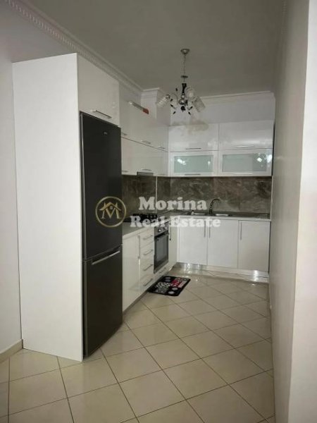 Tirane, jepet me qera apartament 1+1 Kati 6, 65 m² 500 € (21 Dhjetor)