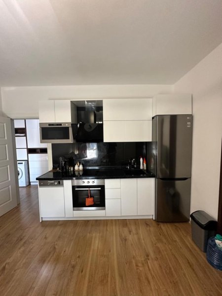 Tirane, shitet apartament 1+1 Kati 7, 60 m² 115.000 € (Fusha e Aviacionit)