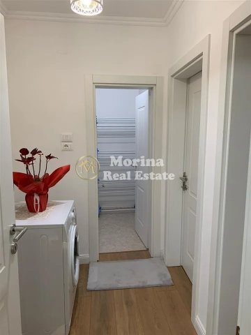 Tirane, jepet me qera apartament 3+1 Kati 3, 90 m² 650 € (Selvia)