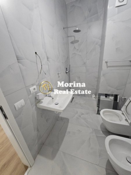 Tirane, jepet me qera apartament 1+1 Kati 4, 60 m² 350 € (Ali Dem/Rezidenca KAIMI)