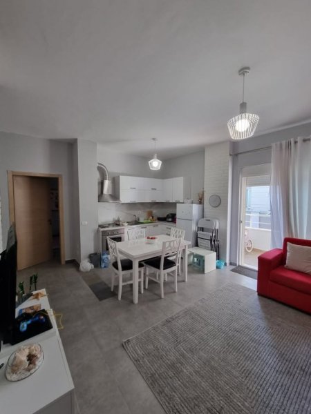 Shqiperi, shes apartament 1+1+Aneks+Ballkon Kati 3, 58 m² 110.000 € (Qerret Mbas Hotel Supreme)