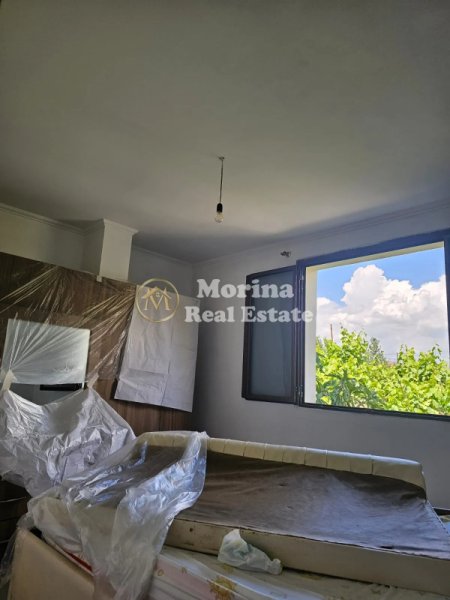 Tirane, jepet me qera apartament 1+1 Kati 2, 70 m² 300 € (Laprak)