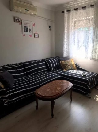 Tirane, jepet me qera apartament 1+1 Kati 2, 60 m² 500 € (Myslym Shyri)