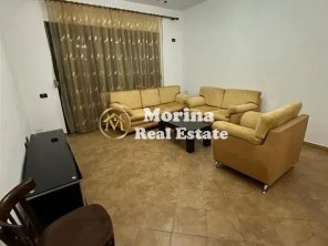 Tirane, jepet me qera shtepi 3+1 Kati 3, 120 m² 450 € (Selite-Nenstacioni Elektrik)