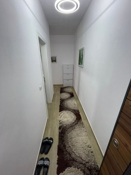 Tirane, shitet apartament 1+1+Ballkon Kati 5, 77 m² 135.000 € (Rruga Egnatia)
