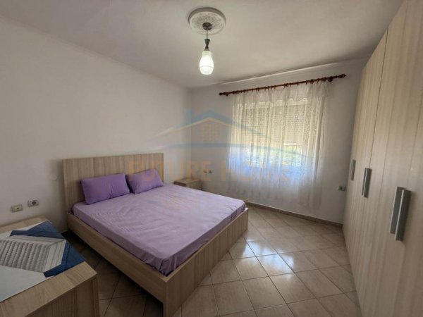 Tirane, jepet me qera apartament 1+1 Kati 5, 58 m² 350 € (kinostudio, Tiran)