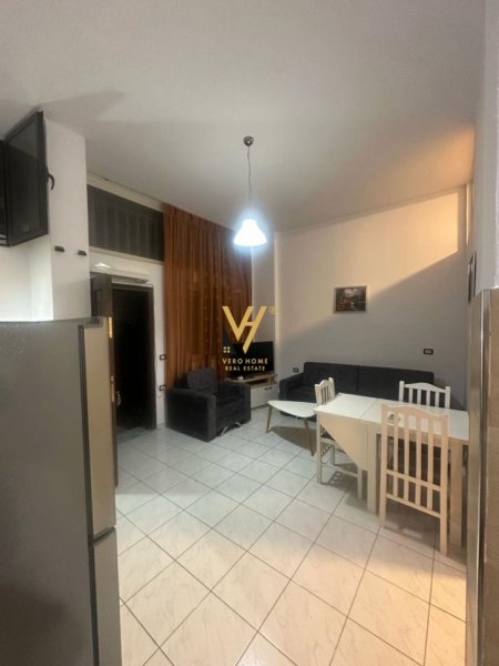 Tirane, jepet me qera garsonier Kati 1, 40 m² 350 € (5 MAJI)