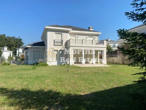 Tirane, jepet me qera Vile 2 Katshe , 221 m² 5.000 € (Vilat TEG)