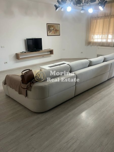 Tirane, jepet me qera apartament 2+1 Kati 2, 85 m² 650 € (Bulevardi Zogu i Pare)