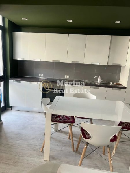 Tirane, jepet me qera apartament 2+1 Kati 2, 85 m² 650 € (Bulevardi Zogu i Pare)