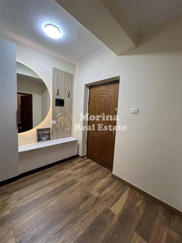 Tirane, jepet me qera apartament 1+1 Kati 1, 68 m² 570 € (Pazari i RI-Rruga Vllazen Huta)