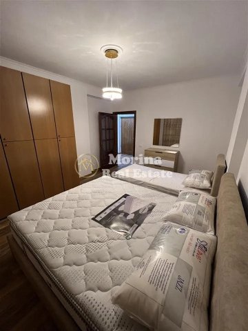 Tirane, jepet me qera apartament 1+1 Kati 1, 68 m² 570 € (Pazari i RI-Rruga Vllazen Huta)