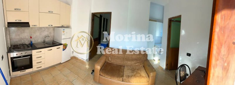Tirane, jepet me qera shtepi 1+1 Kati 1, 40 m² 300 € (Jordan Misja)
