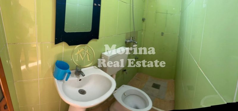 Tirane, jepet me qera shtepi 1+1 Kati 1, 40 m² 300 € (Jordan Misja)