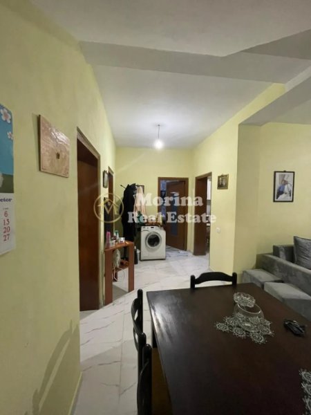 Tirane, jepet me qera shtepi 3+1 Kati 2, 110 m² 600 € (Ali Demi-Rruga Pasho Hysa)