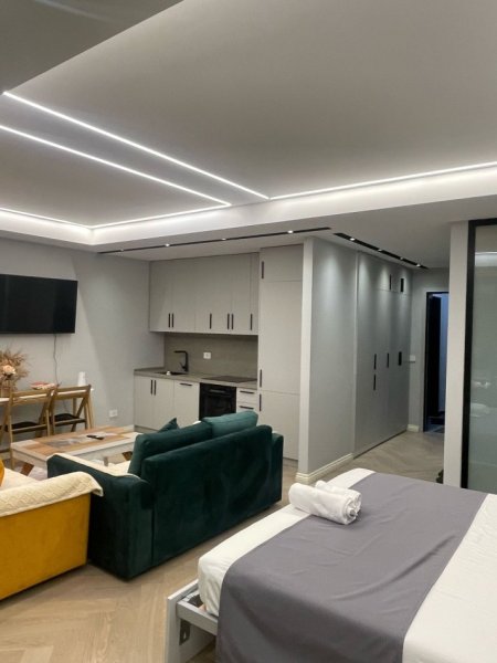 Tirane, shitet apartament 1+1+Ballkon Kati 5, 55 m² 175.000 € (Selvia)