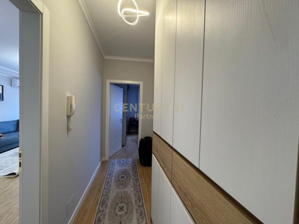Tirane, shitet apartament Kati 6, 74 m² 128.000 € 