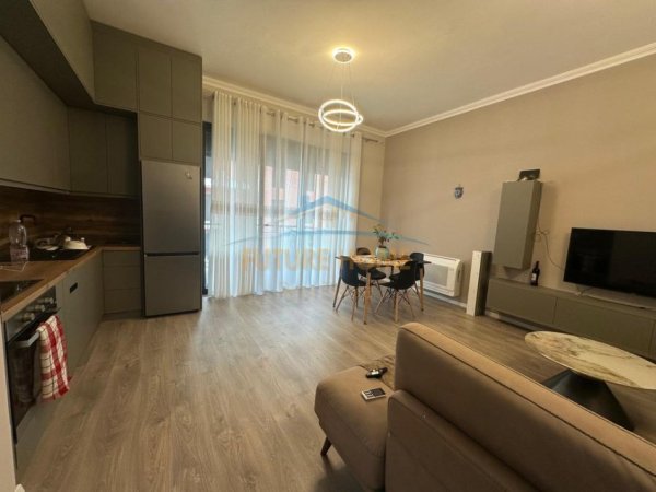 Tirane, jepet me qera apartament 1+1 Kati 6, 72 m² 800 € (deliorgji, tiran)