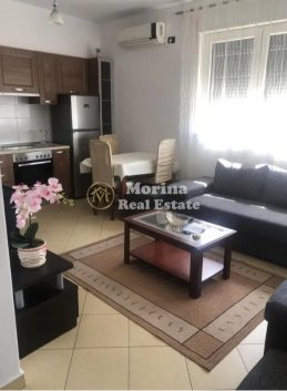 Tirane, jepet me qera apartament 1+1 Kati 4, 65 m² 420 € (Xhamlliku-Rruga Xhanfize Keko)