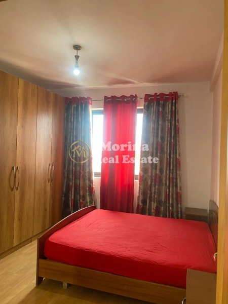 Tirane, jepet me qera apartament 1+1 Kati 4, 68 m² 500 € (Rruga e Dibres-Kompleksi Halili)