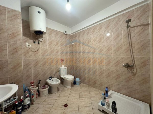 Tirane, shes apartament 2+1+Ballkon Kati 5, 120 m² 139.000 € (ASTIR)