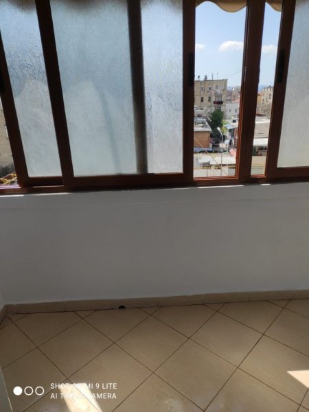 Tirane, shitet 2+1 Kati 4, 70 m² 100.000 € (ALLIAS)