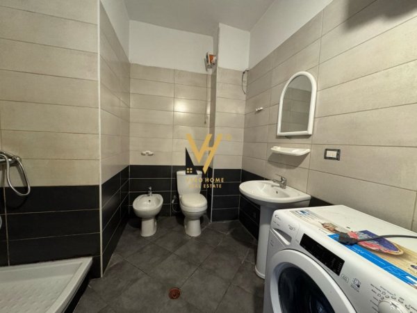 Tirane, jepet me qera apartament 1+1+Ballkon Kati 6, 65 m² 400 € (ASTIR)