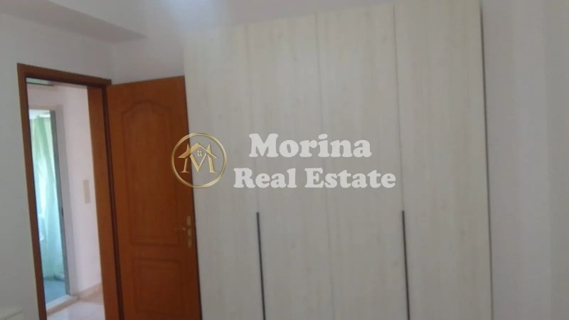 Tirane, jepet me qera shtepi 3+1 Kati 2, 120 m² 400 € (Astir)
