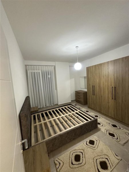 Tirane, jepet me qera apartament 1+1+Ballkon Kati 9, 60 m² 400 € (Kompleksi Jolla , Astir)