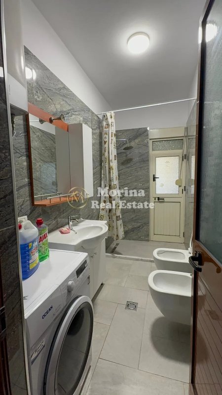 Tirane, jepet me qera apartament 3+1 Kati 1, 120 m² 600 € (Rruga 5 Maji)
