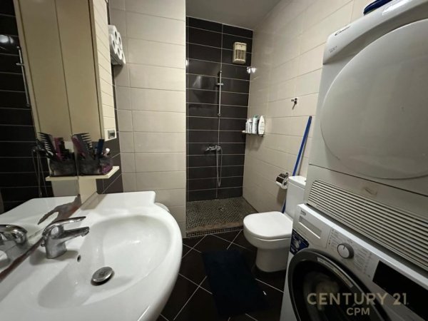 Tirane, shitet apartament 2+1 Kati 10, 95 m² 200.000 € (Rruga Liman Kaba)