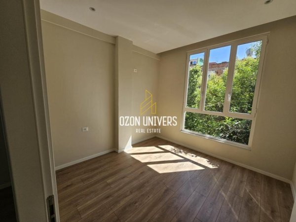 Tirane, shitet apartament 1+1 Kati 4, 42 m² 124.000 € (Myslym Shyri)