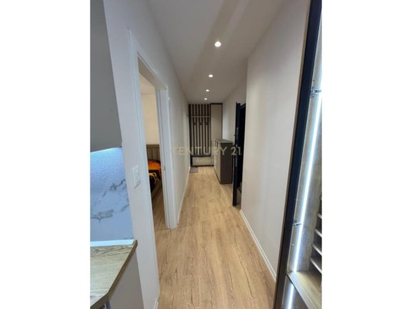 Tirane, shitet apartament 1+1 , 59 m² 120.000 € (Shitet apartament 1+1 te Kopshti Zoologjik.)