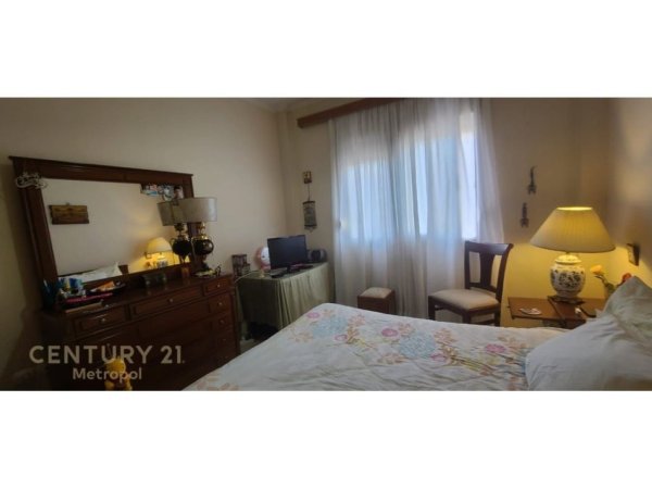 Tirane, shitet apartament 2+1 Kati 6, 110 m² 221.300 € (Rruga Medar Shtylla)