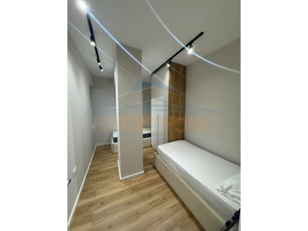 Tirane, shitet apartament 2+1+Aneks+Ballkon Kati 3, 78 m² 200.000 € (rruga e kavajes)