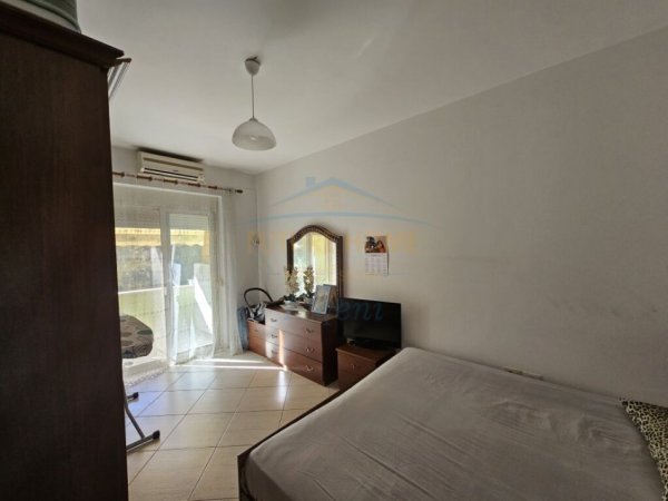 Tirane, shitet apartament 2+1 Kati 3, 124 m² 230.000 € (LIQENI I THATE)