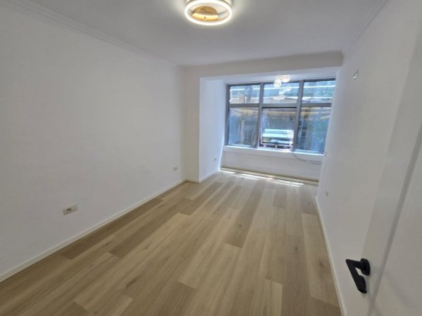 Tirane, shitet apartament 2+1+Ballkon Kati 2, 75 m² 188.000 € (21 Dhjetori)