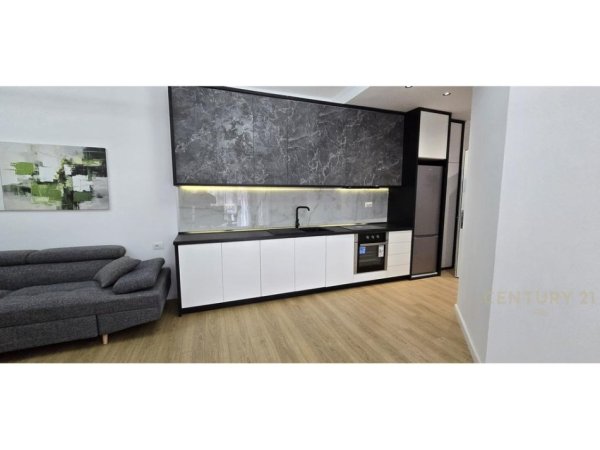 Tirane, shitet apartament 2+1 Kati 7, 98 m² 148.000 € 