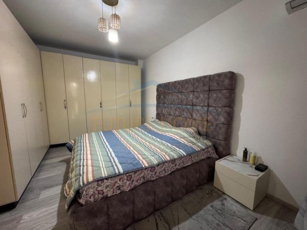 Tirane, shitet apartament 1+1 Kati 4, 75 m² 187.500 € (RRUGA E DIBRES)