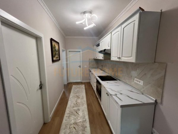 Tirane, shitet apartament 2+1 Kati 2, 90 m² 175.000 € (RRUGA E DIBRES)