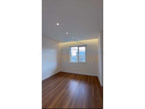 Tirane, shitet apartament 2+1 Kati 4, 96 m² 120.600 € (Kompleksi &quot;Univers City&quot;)