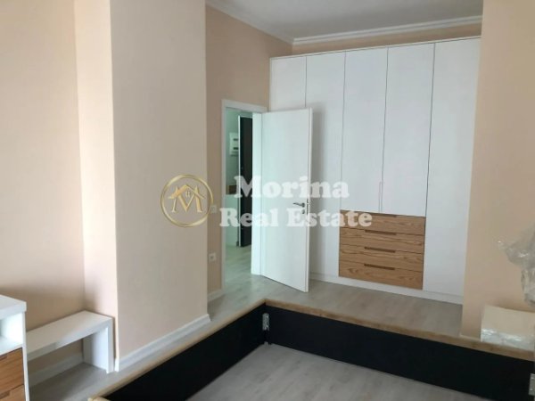 Tirane, jepet me qera apartament 1+1 Kati 4, 78 m² 650 € (21 Dhjetori)