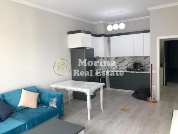 Tirane, jepet me qera apartament 1+1 Kati 4, 78 m² 650 € (21 Dhjetori)