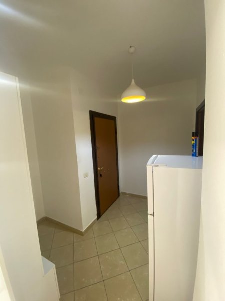 Tirane, jepet me qera apartament 1+1 Kati 4, 50 m² 400 € (Kompleksi Fratari , Astir)