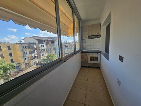 Tirane, shitet apartament duplex Dublex , 112 m² 160.000 €