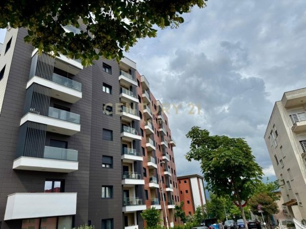 Tirane, shes apartament 2+1+POST PARKIMI , 95 m² 250.000 € (Kodra e Diellit)