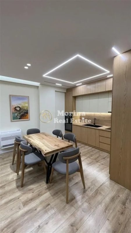 Tirane, jepet me qera apartament 2+1 Kati 2, 116 m² 1.600 € (Liqeni i Thate)