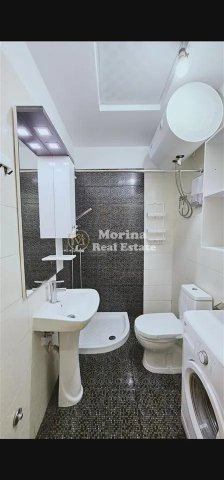 Tirane, jepet me qera apartament 1+1 Kati 2, 65 m² 520 € (Liqeni i Thate)